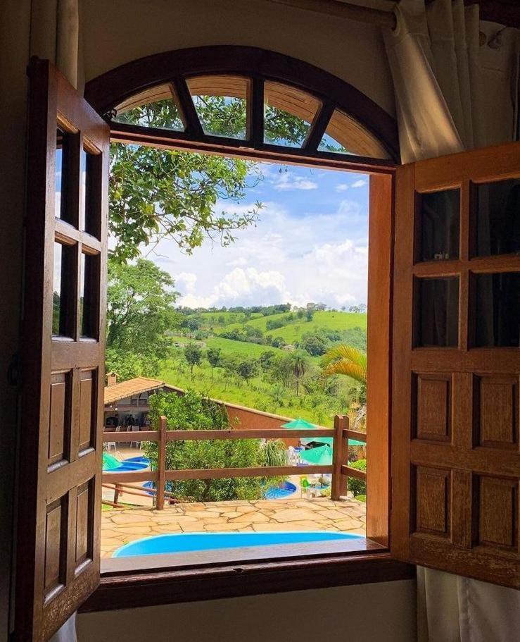 Hotel Fazenda Tucano Capim Branco ภายนอก รูปภาพ
